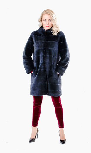 Shorn beaver fur-coats with leather strips